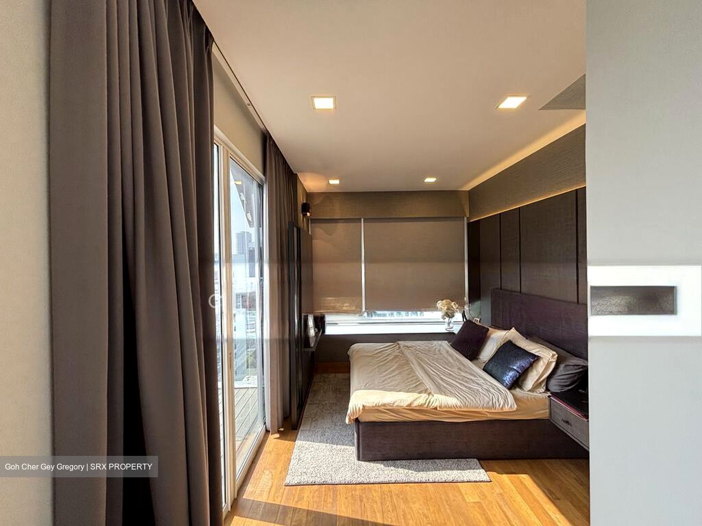 The Peak @ Cairnhill II (D9), Apartment #528066191